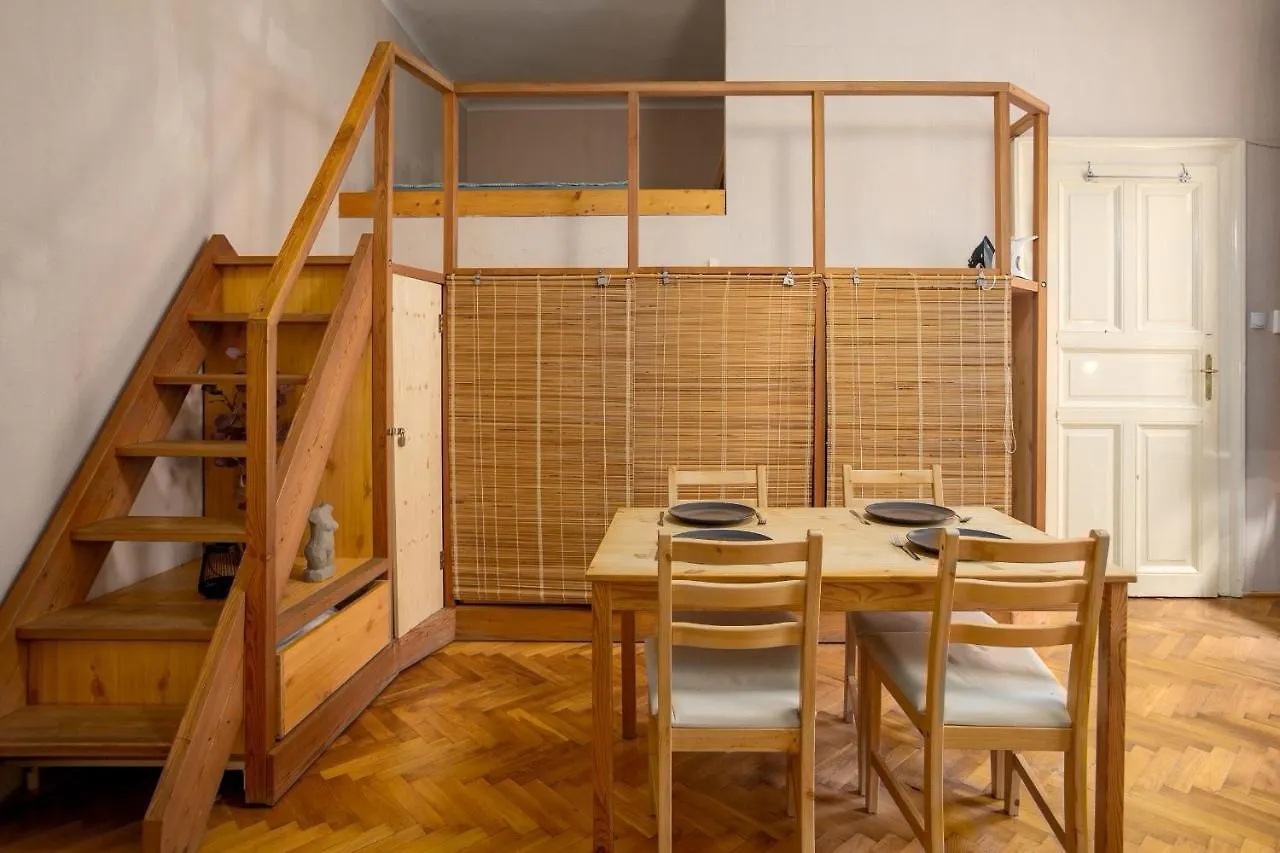 Apartment With Free Parking Budapest Hungary