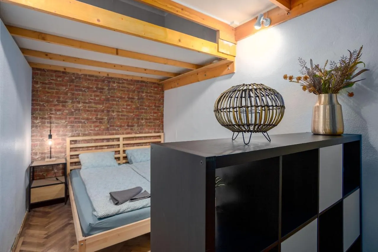 Apartment With Free Parking Budapest